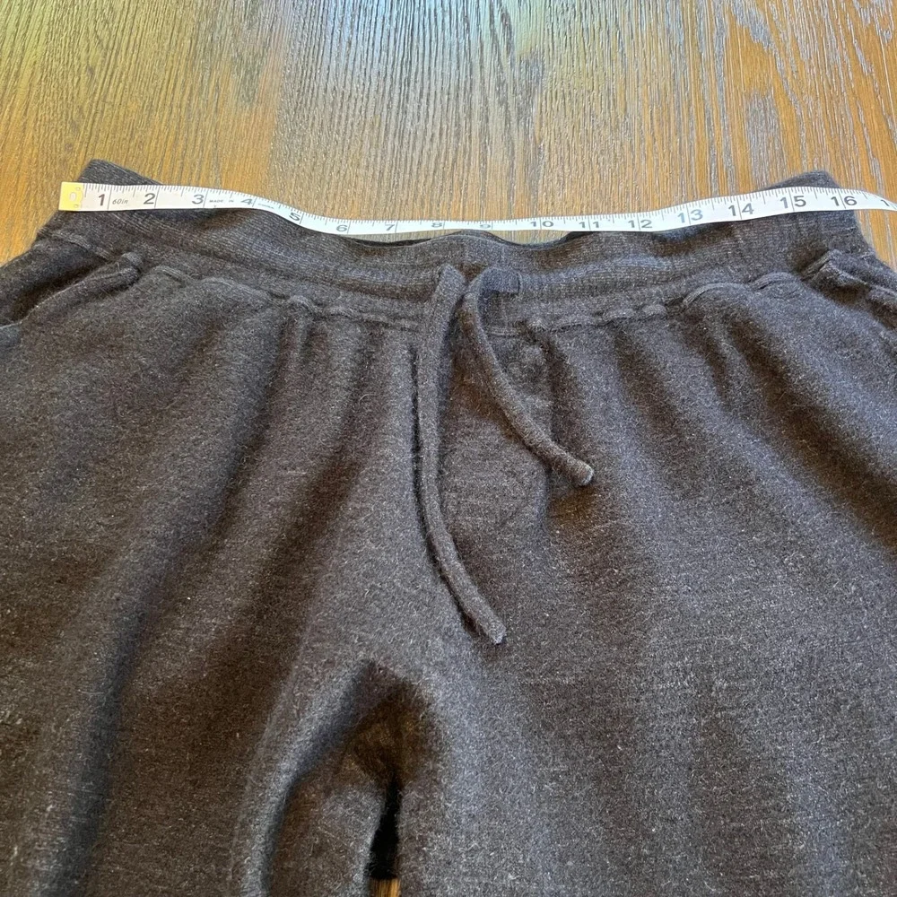 Paka Joggers Alpaca Wool Black Athleisure XL Made in Peru Sustainable Loungewear